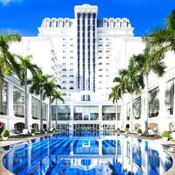 Hotel Indochine Palace in Huế