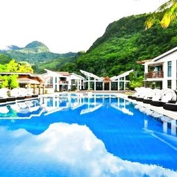 Hotel Infinity Resort in Bayan ng Abra de Ilog