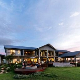 Intle Boutique Hotel in Thornhill