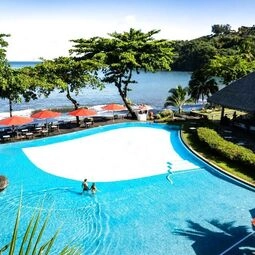 Hotel Le Tahiti by Pearl Resorts in ʻĀrue