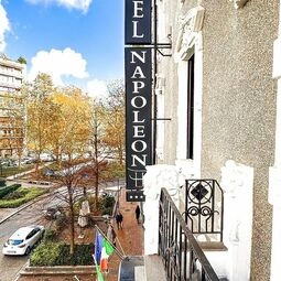 Hotel LHP Napoli Palace & SPA in Naples