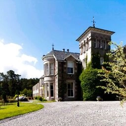 Loch Ness Country House Hotel in Inverness