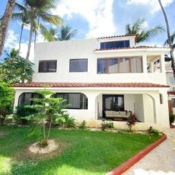 Hotel LOS CORALES VILLAS and SUITES - BEACH CLUB, SPA, RESTAURANTS in Higüey