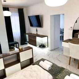 Hotel Luna Premium Deluxe Apartment with Free Jacuzzi in Njivice