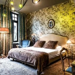 Main Street Hotel in Ypres