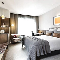 Next Hotel Melbourne, Curio Collection by Hilton