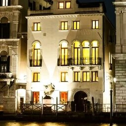 Hotel Palazzina Grassi in Venice