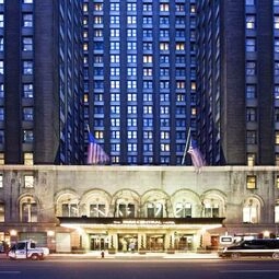 Hotel Park Central in New York