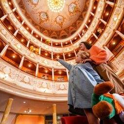 Plopsaland Theater Hotel in Adinkerke