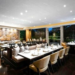 Hotel Pullman Phuket Karon Beach Resort