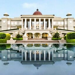 Hotel Raffles Udaipur in Renta
