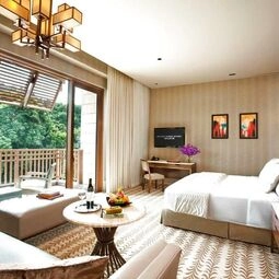 Resorts World Sentosa - Equarius Hotel in Singapore