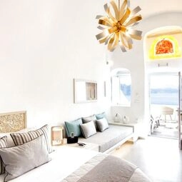 Hotel Secret Legend Suites in Ia Municipal Unit