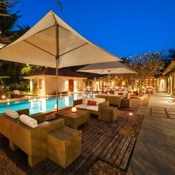 Hotel Shreyas Retreat in Kannamangala