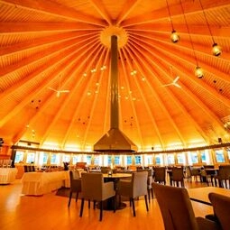 Sorrisniva Igloo Hotel in Alta