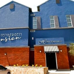 Tenbergen Pension Hotel in Windhoek