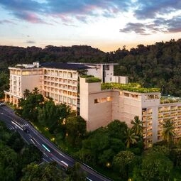 The Golden Crown Hotel in Kandy