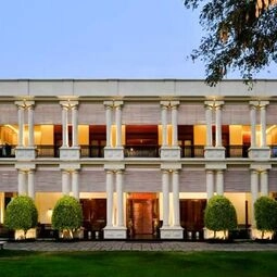 Hotel The Golkonda Resort and Spa