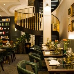 The Guardsman - Preferred Hotels and Resorts in London