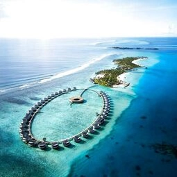Hotel The Ritz-Carlton Maldives, Fari Islands in Male