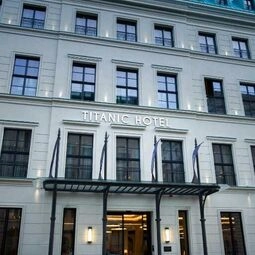 Hotel TITANIC Gendarmenmarkt Berlin
