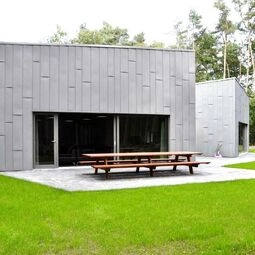 Hotel Twinstone Lodge in Genk