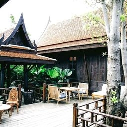 Hotel Villa Mahabhirom - SHA Plus in Tambon Su Thep