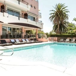 Zenitude Hôtel-Résidences Le Cannet