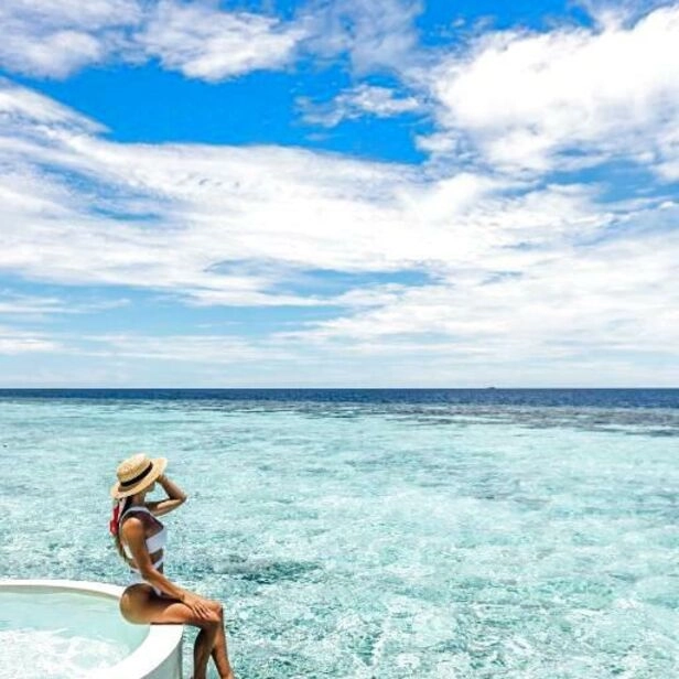 Athuruga Island